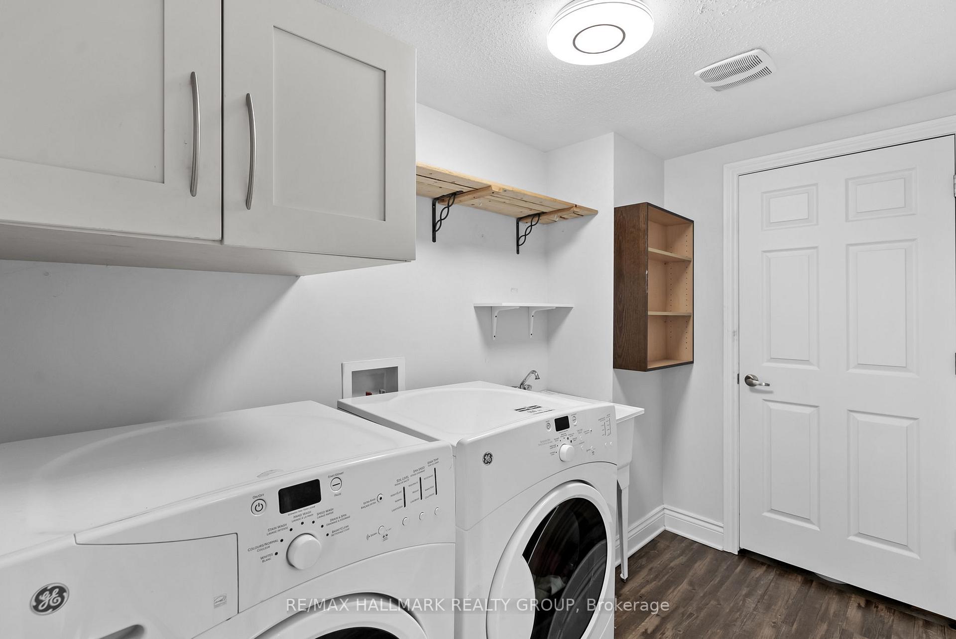 Photo 17 of 1554 Haydon Circle, Ottawa, Barrhaven - Heritage Park — HOMEH