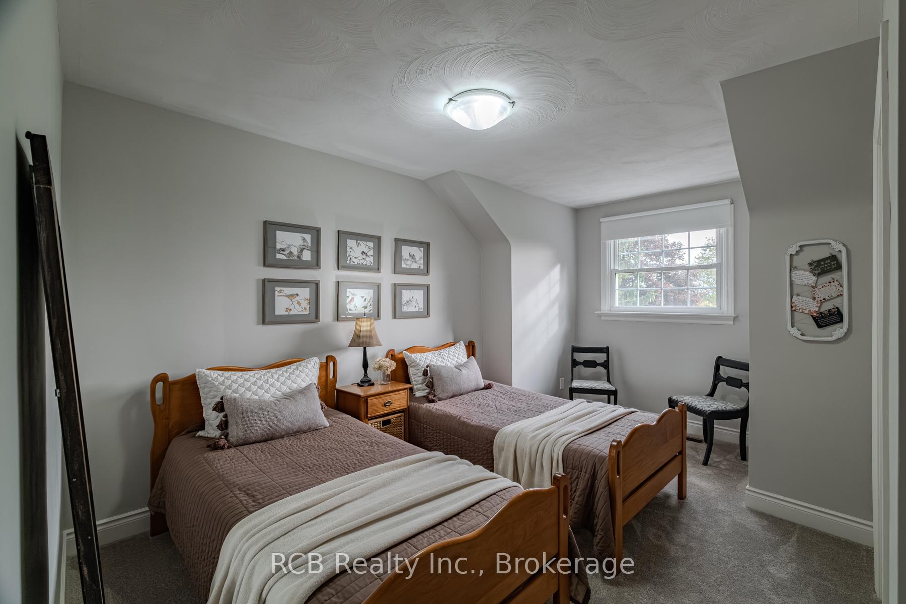 Photo 23 of 2139 Foreman Road, Hamilton, Rural Flamborough — HOMEH
