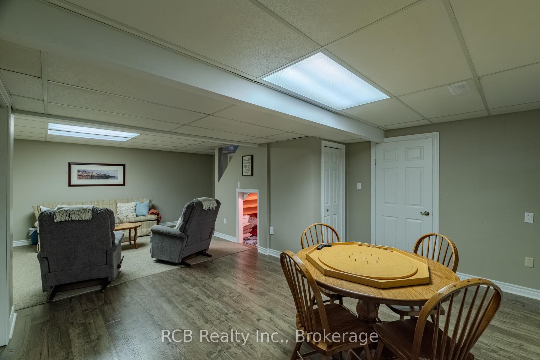 Photo 33 of 2139 Foreman Road, Hamilton, Rural Flamborough — HOMEH