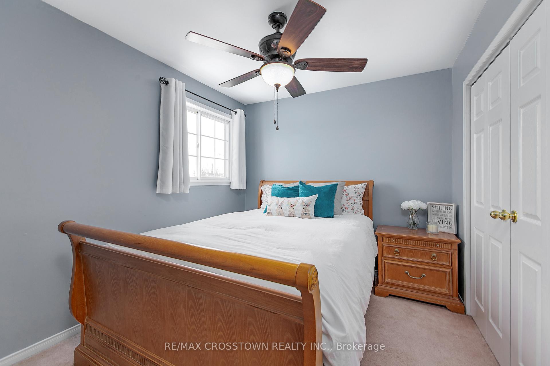 Photo 11 of 24 Twiss Drive, Barrie, Holly — HOMEH