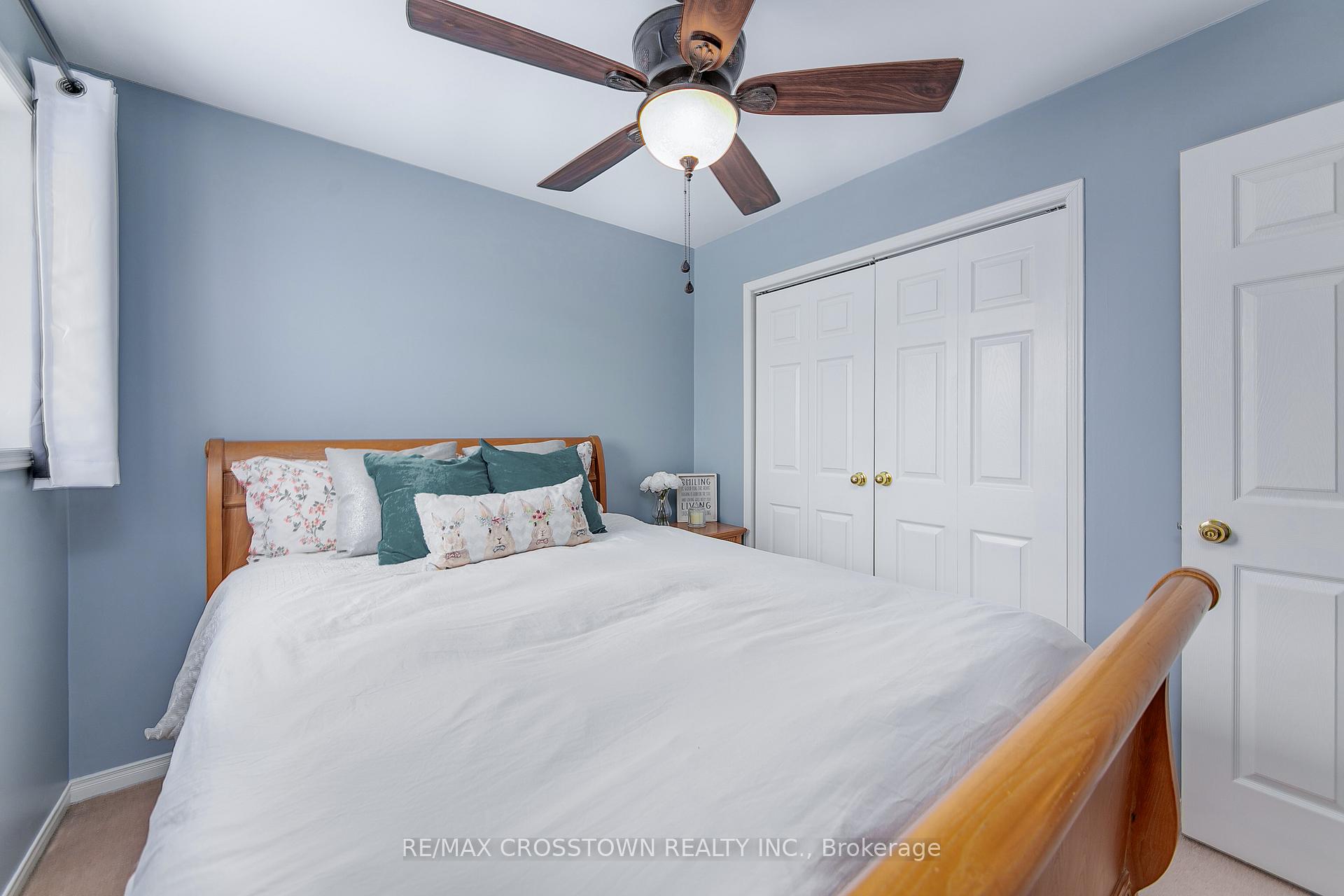 Photo 12 of 24 Twiss Drive, Barrie, Holly — HOMEH