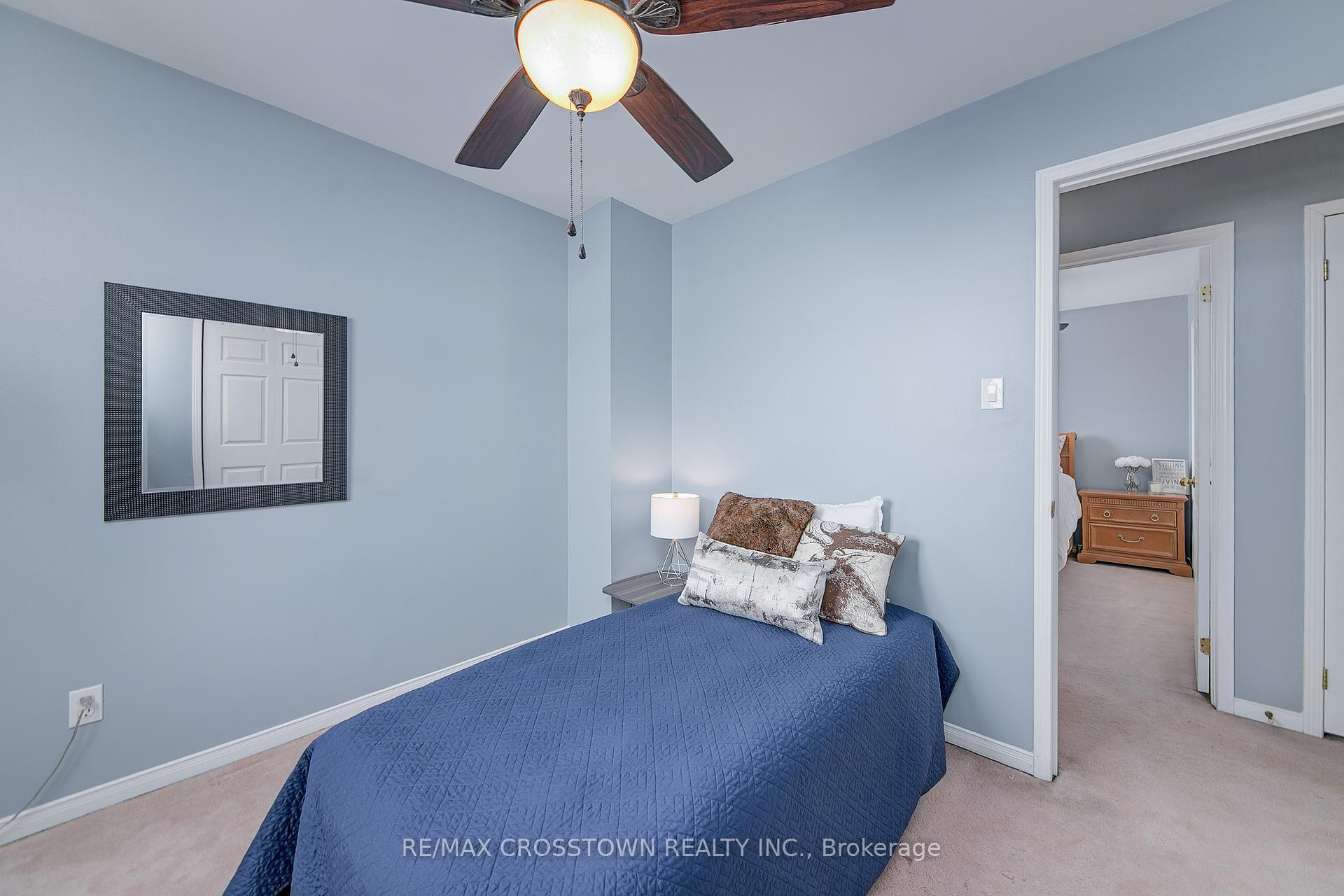 Photo 14 of 24 Twiss Drive, Barrie, Holly — HOMEH