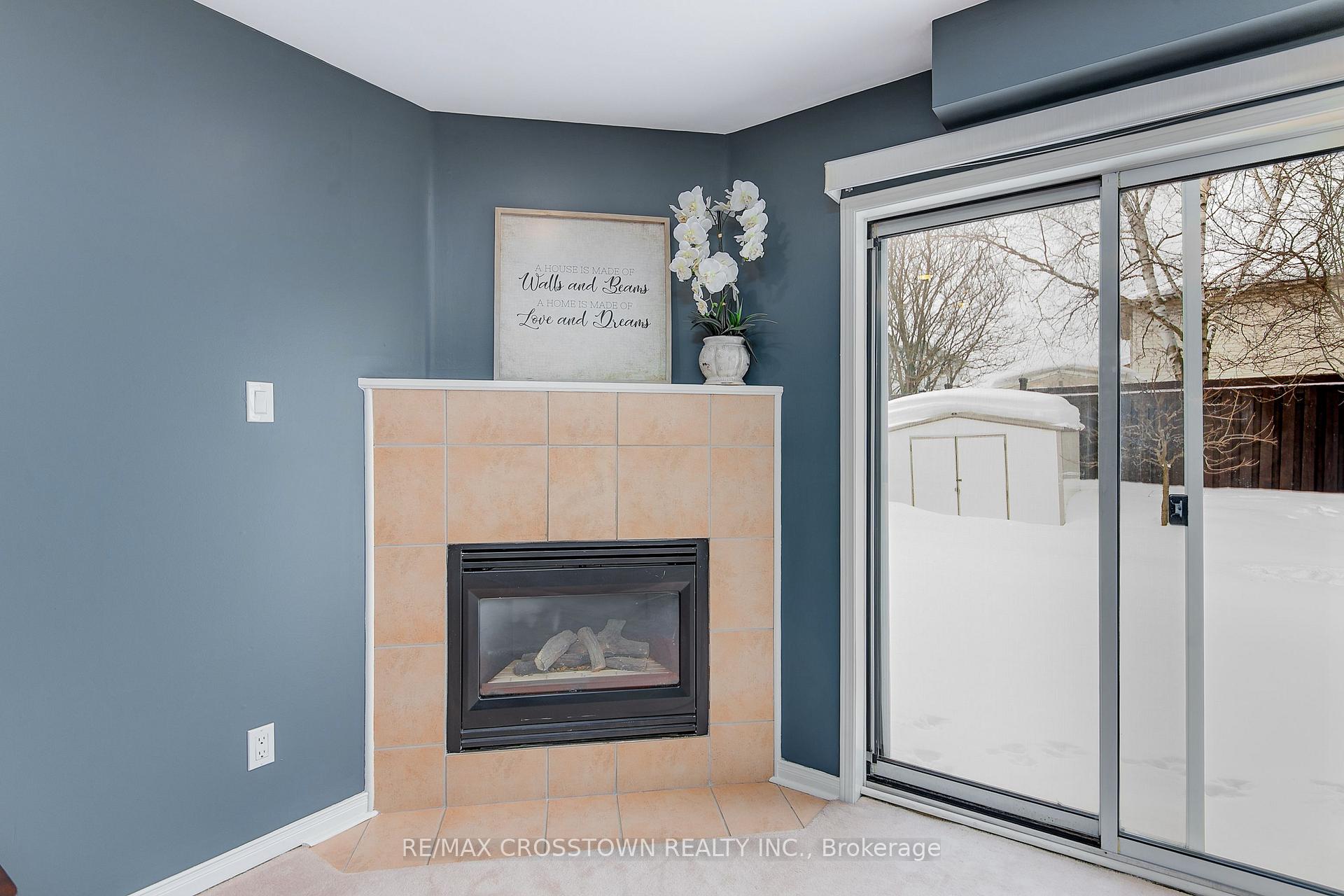 Photo 24 of 24 Twiss Drive, Barrie, Holly — HOMEH