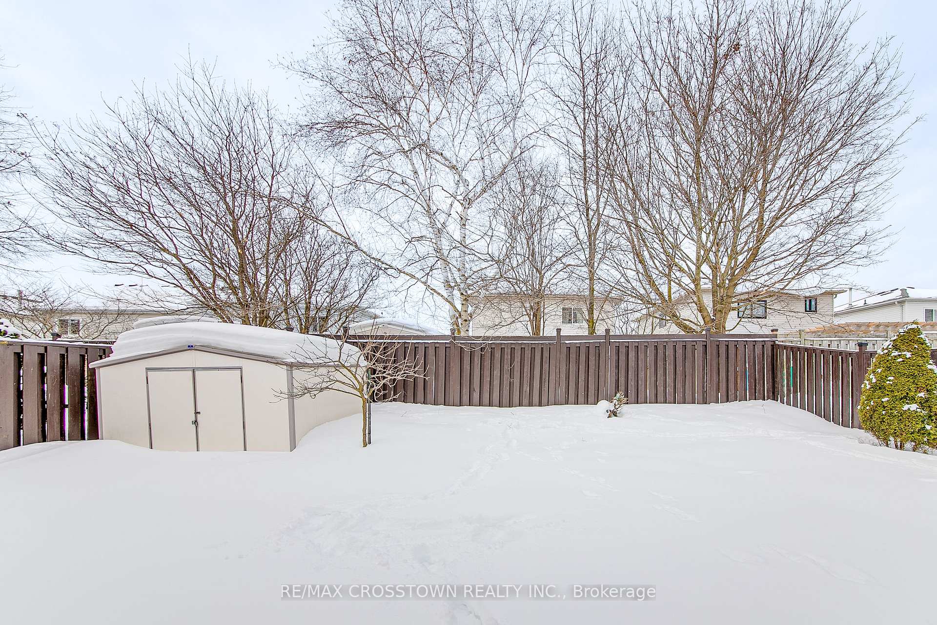Photo 32 of 24 Twiss Drive, Barrie, Holly — HOMEH