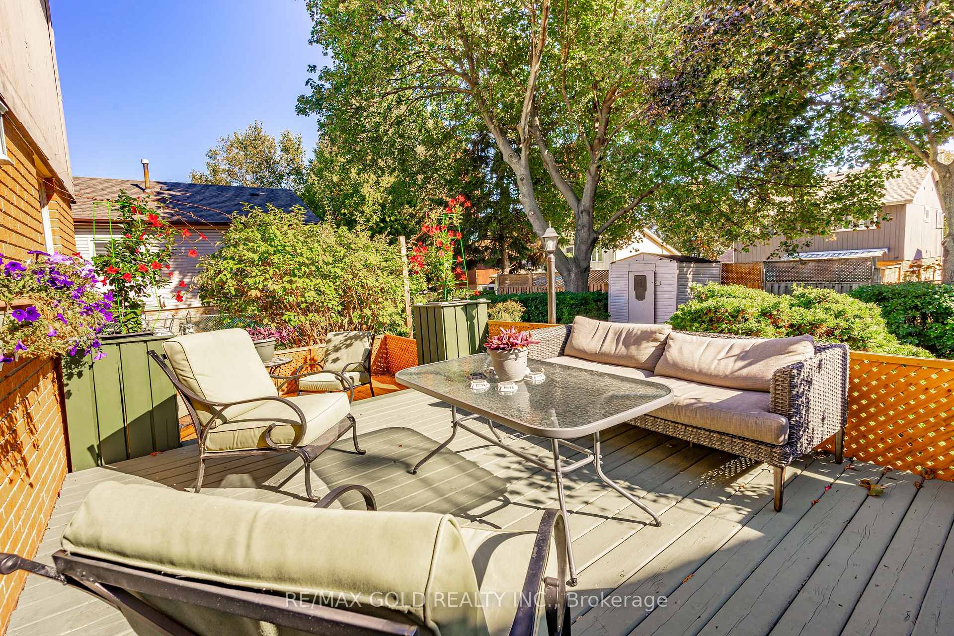 Photo 40 of 74 Lorraine Crescent, Brampton, Westgate — HOMEH