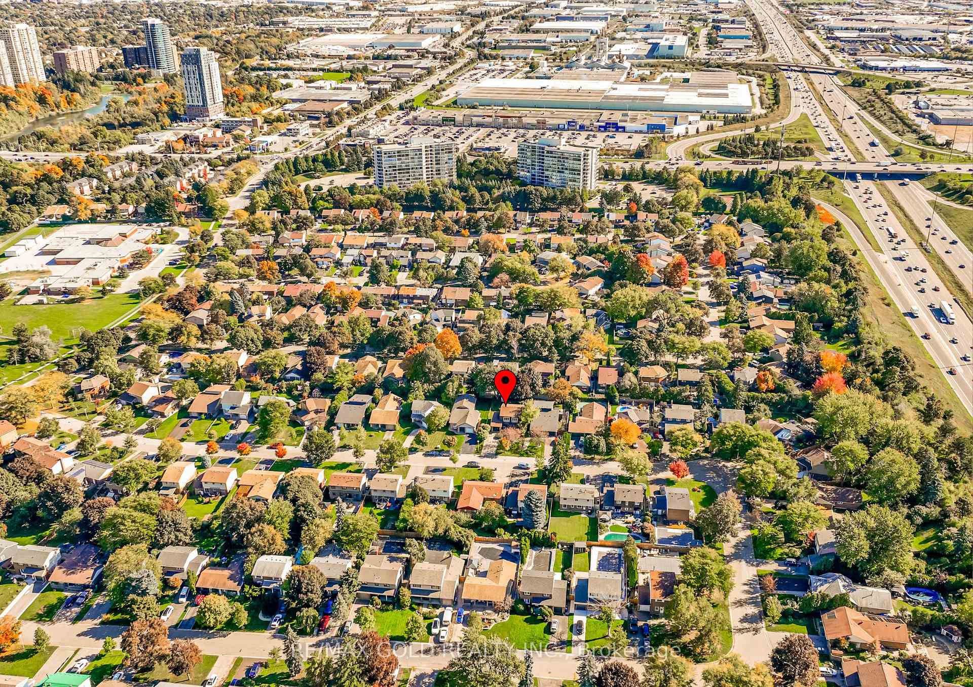 Photo 49 of 74 Lorraine Crescent, Brampton, Westgate — HOMEH