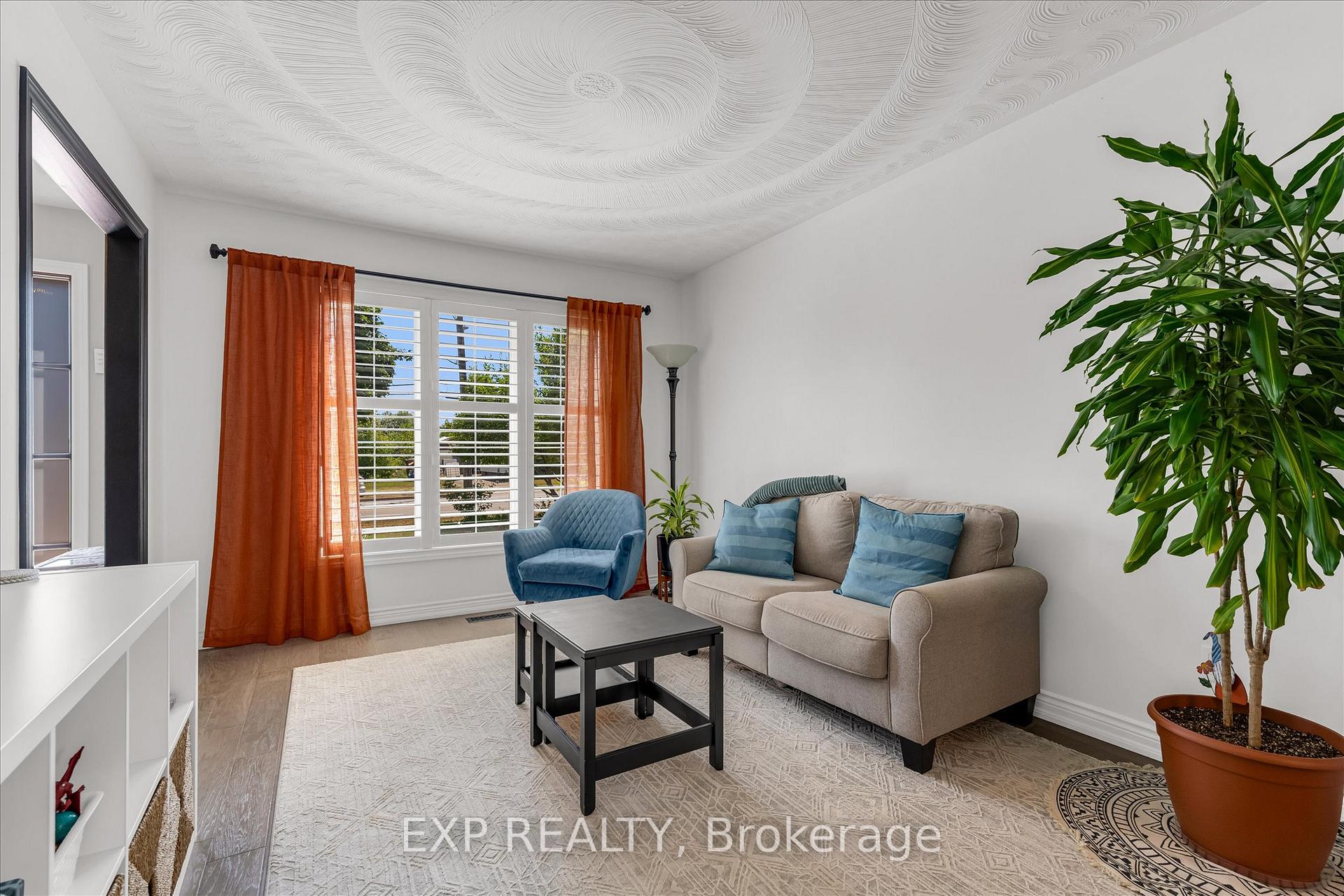 Photo 4 of 239 Fruitland Road, Hamilton, Stoney Creek — HOMEH