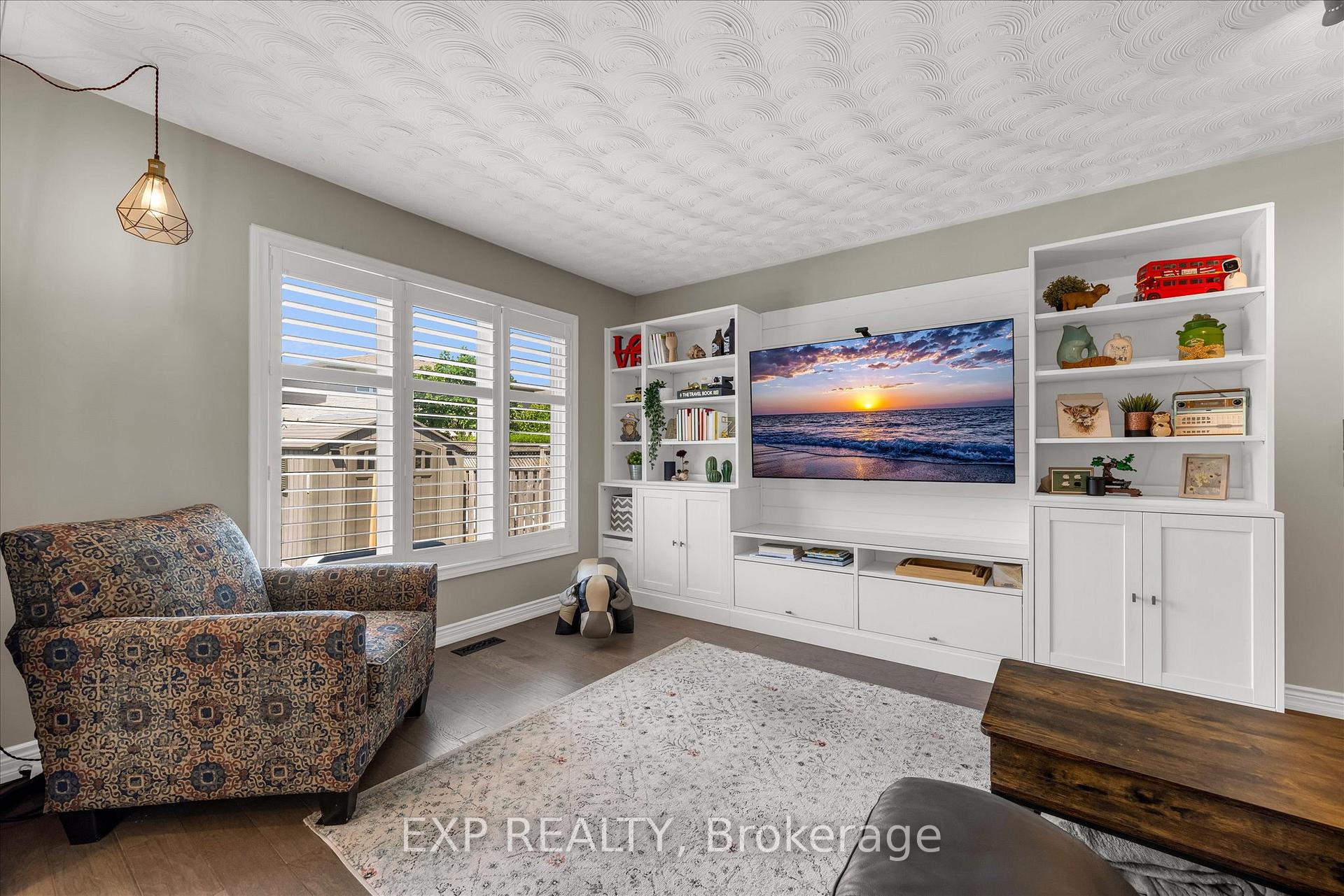 Photo 12 of 239 Fruitland Road, Hamilton, Stoney Creek — HOMEH
