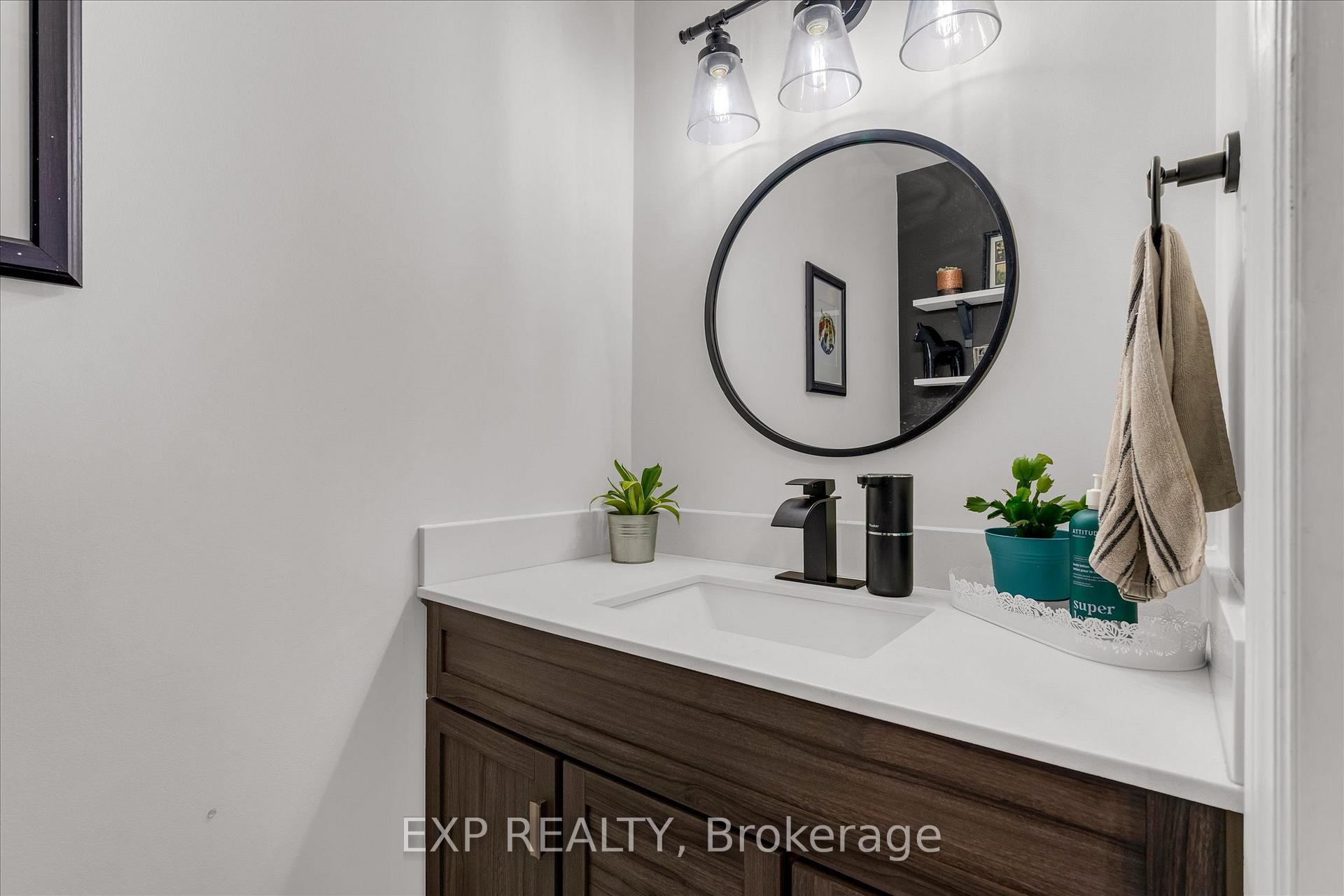 Photo 13 of 239 Fruitland Road, Hamilton, Stoney Creek — HOMEH