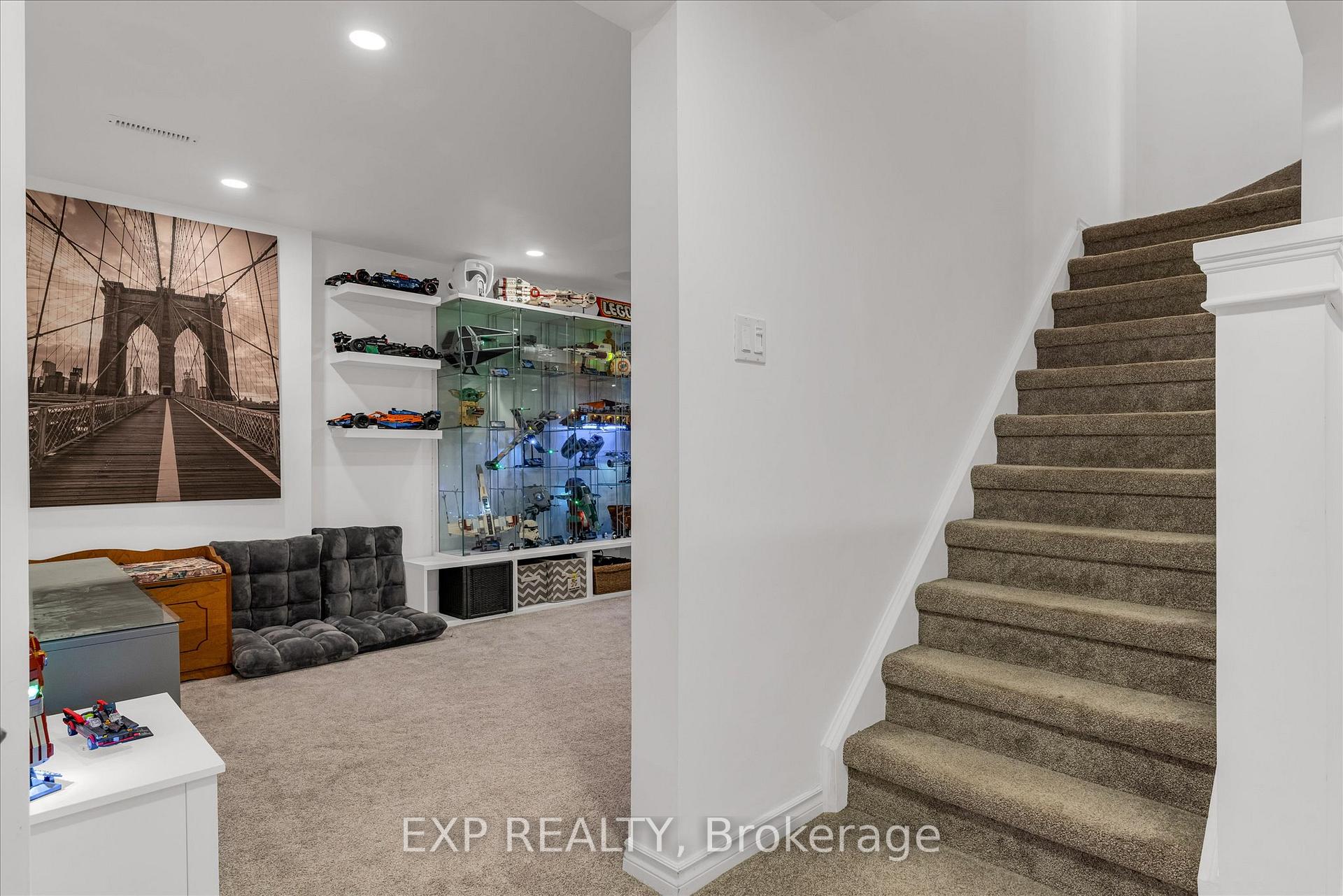Photo 22 of 239 Fruitland Road, Hamilton, Stoney Creek — HOMEH
