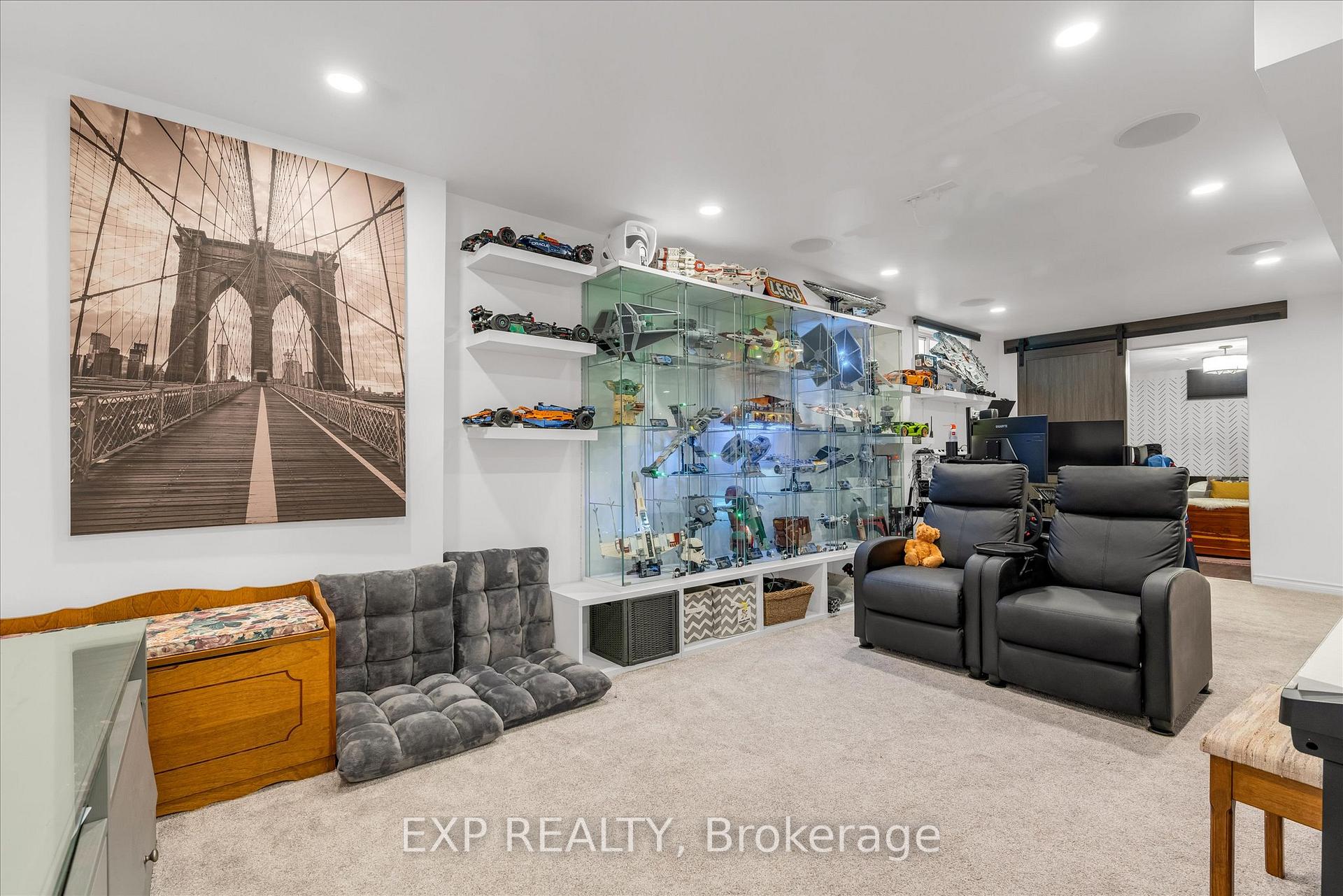 Photo 23 of 239 Fruitland Road, Hamilton, Stoney Creek — HOMEH