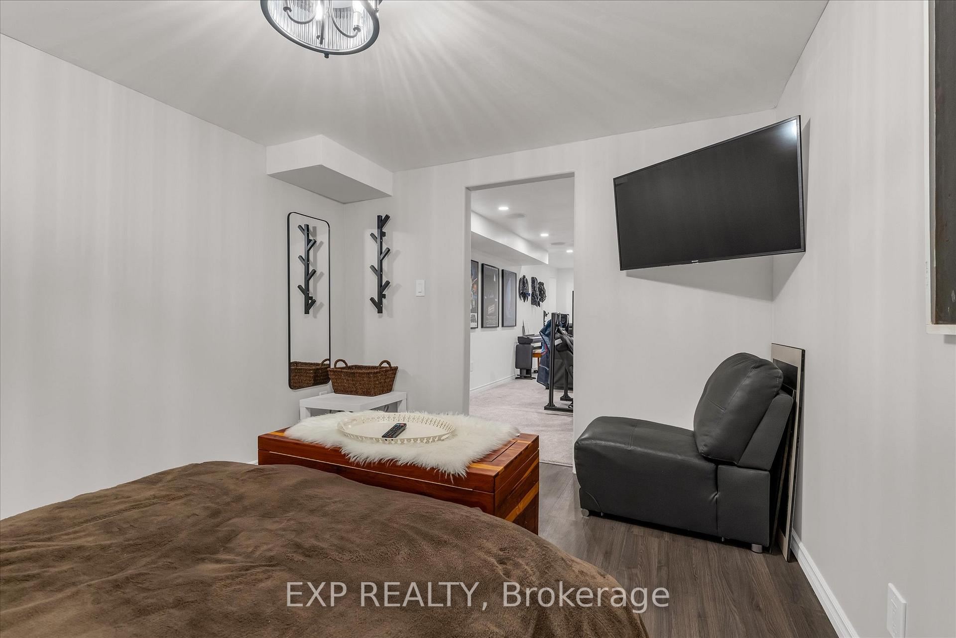 Photo 26 of 239 Fruitland Road, Hamilton, Stoney Creek — HOMEH