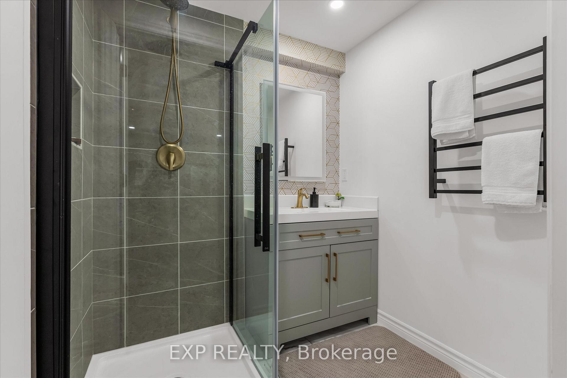 Photo 28 of 239 Fruitland Road, Hamilton, Stoney Creek — HOMEH