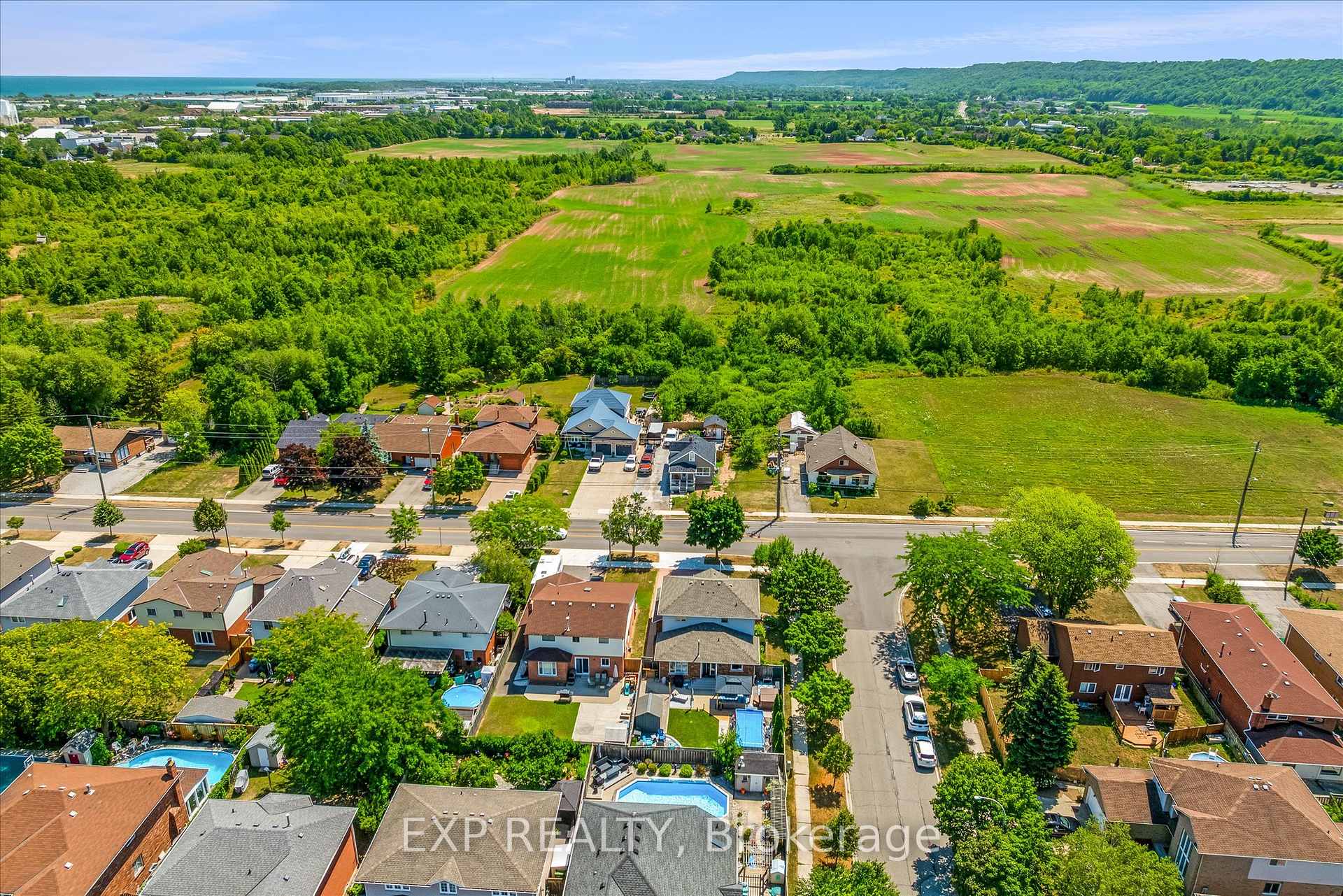 Photo 40 of 239 Fruitland Road, Hamilton, Stoney Creek — HOMEH