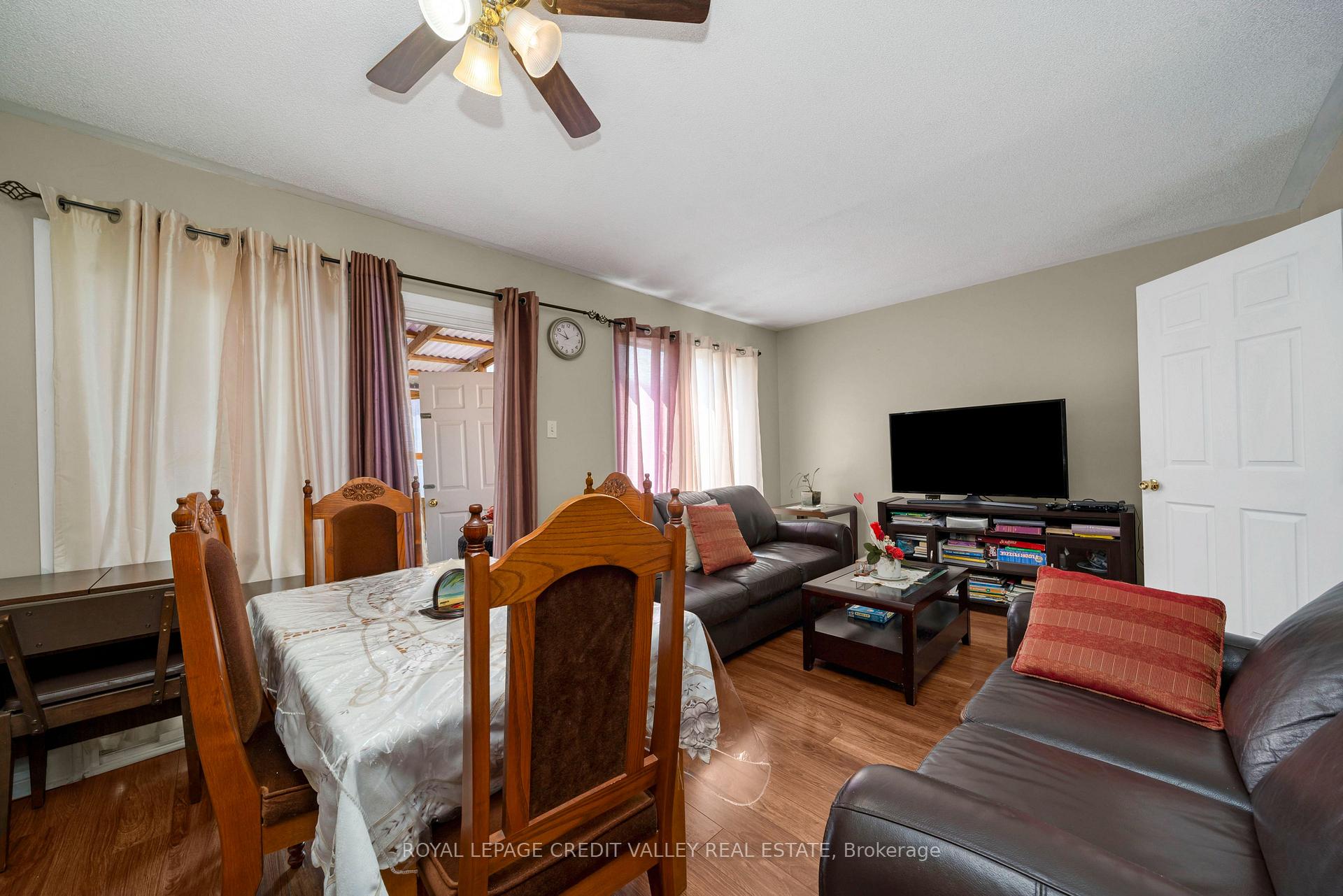 Photo 24 of 19 Dunlop Court, Brampton, Fletcher's Meadow — HOMEH