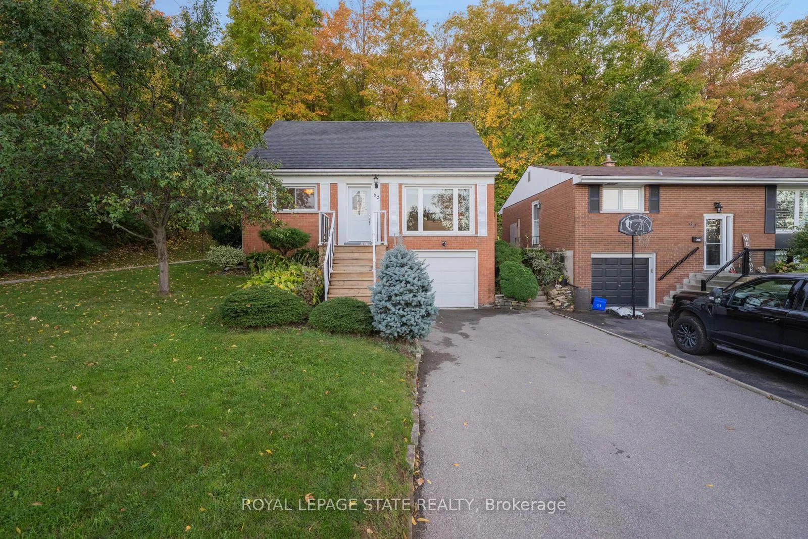 Front of 62 brentwood Drive
