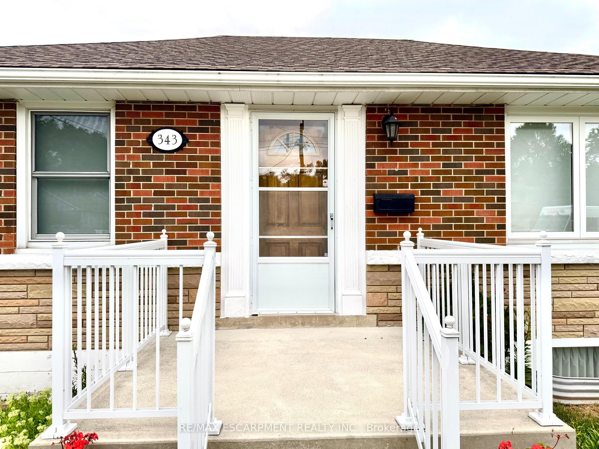 Photo 3 of 343 Hixon Road, Hamilton, Red Hill — HOMEH