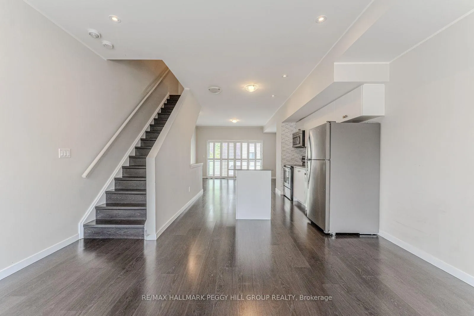 Photo 5 of Unit 14, 369 Essa Road, Barrie, Ardagh — HOMEH