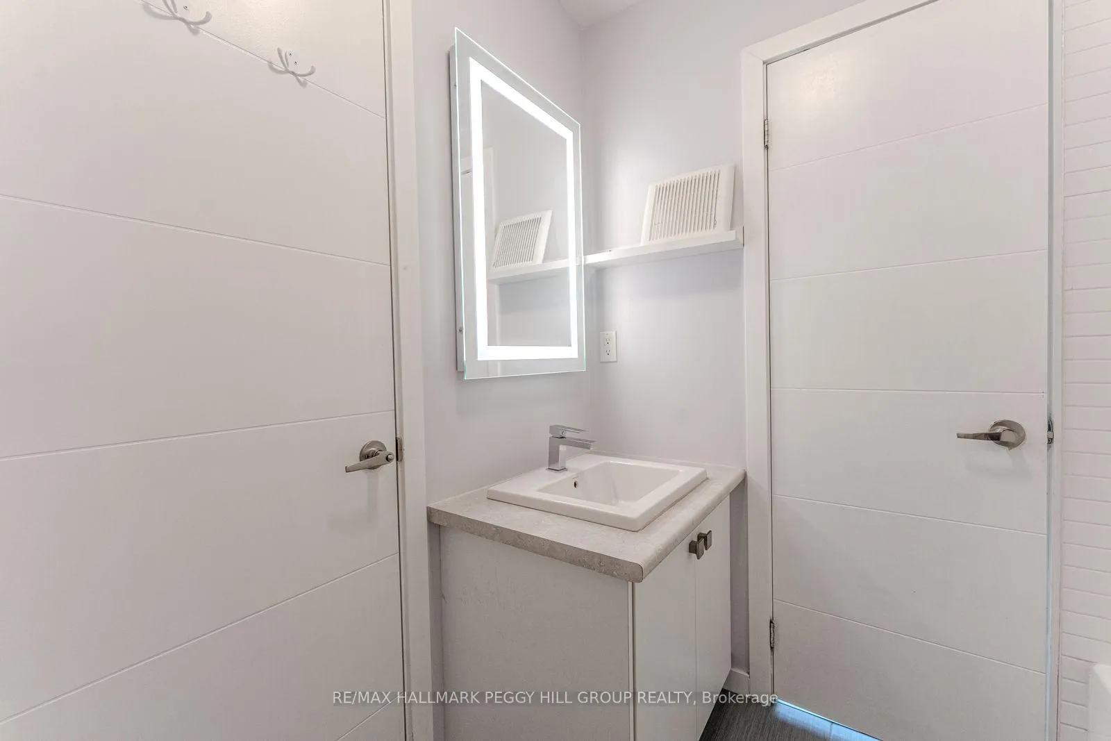 Photo 11 of Unit 14, 369 Essa Road, Barrie, Ardagh — HOMEH