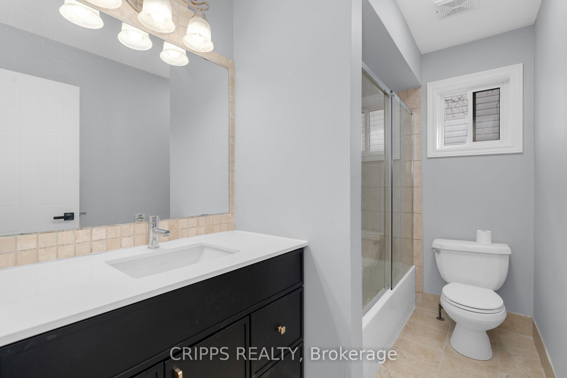 Photo 13 of 11 Gore Drive, Barrie, Ardagh — HOMEH