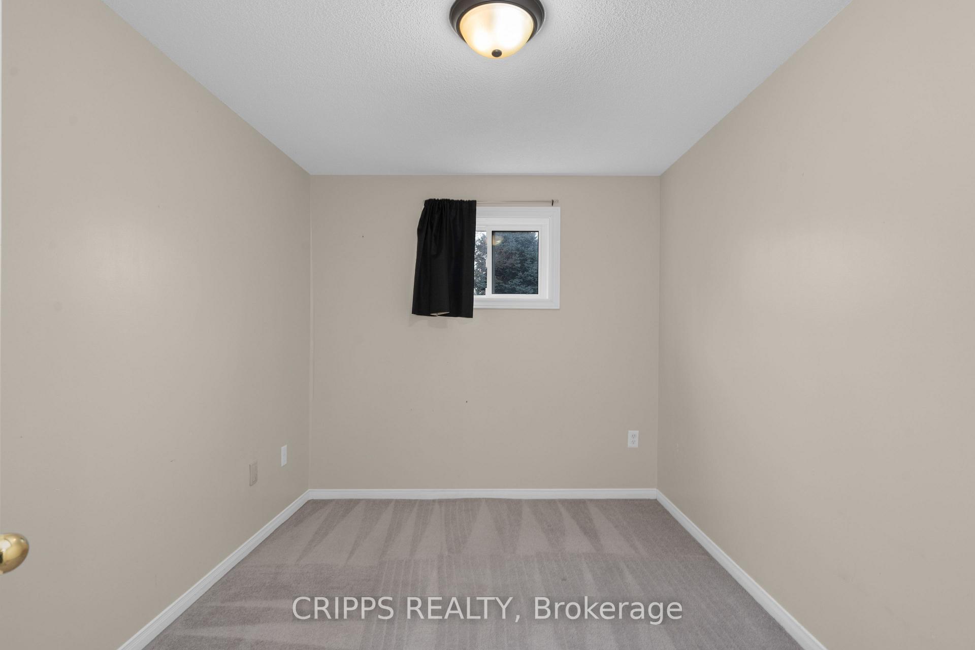Photo 28 of 11 Gore Drive, Barrie, Ardagh — HOMEH