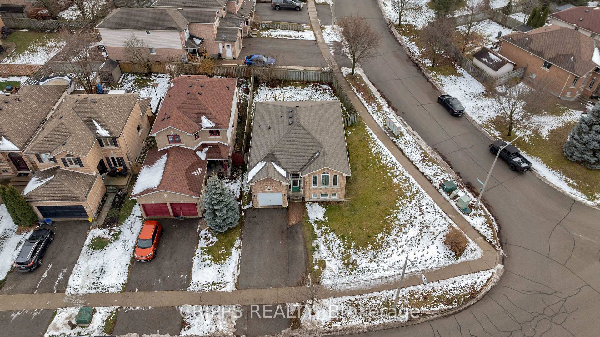 Photo 31 of 11 Gore Drive, Barrie, Ardagh — HOMEH
