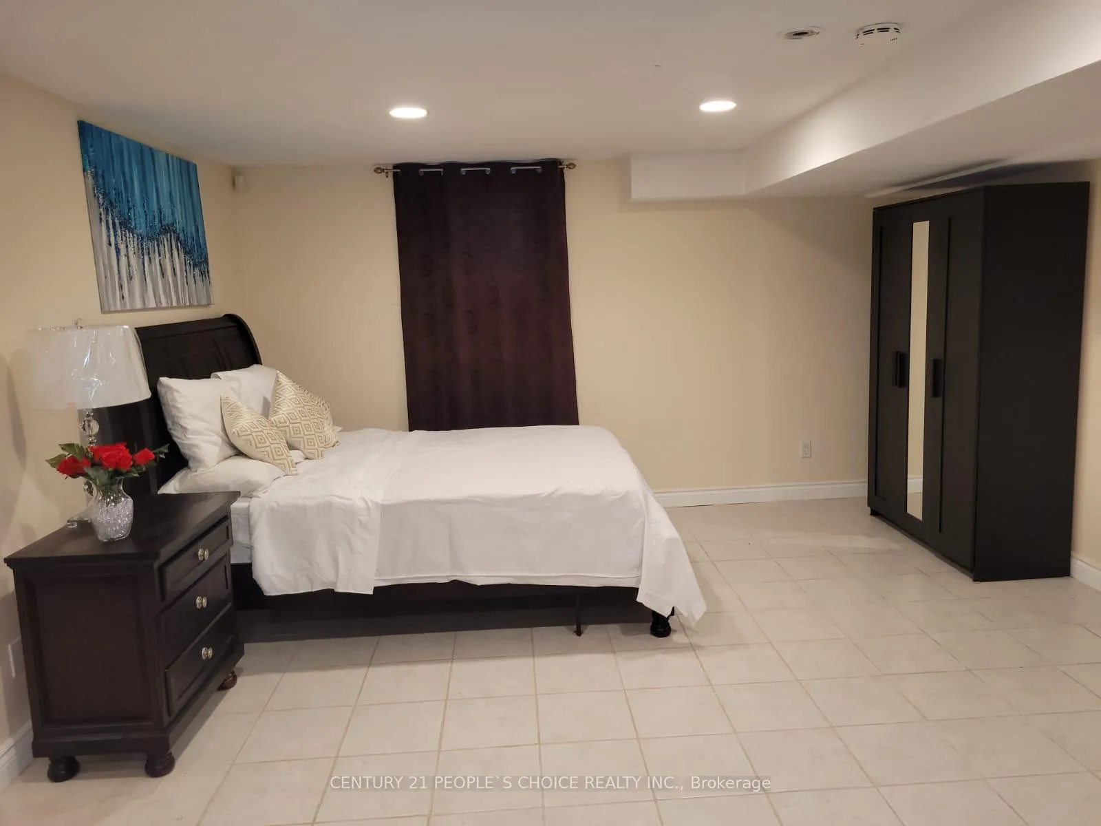 Photo 4 of Unit #1, 2 Saddler Avenue, Brampton, Bram East — HOMEH