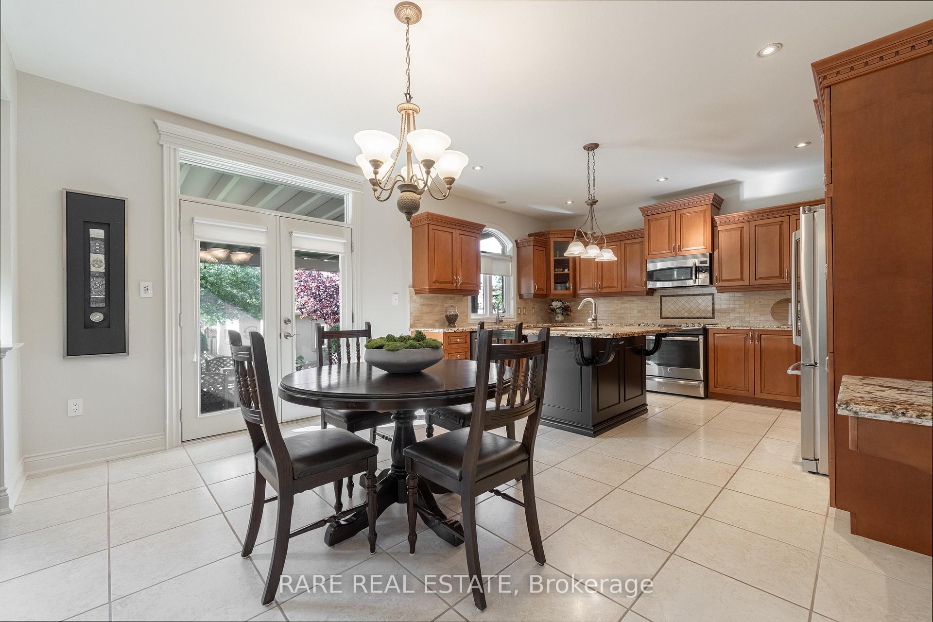 Photo 10 of 86 Silverlace Circle, Hamilton, Winona — HOMEH