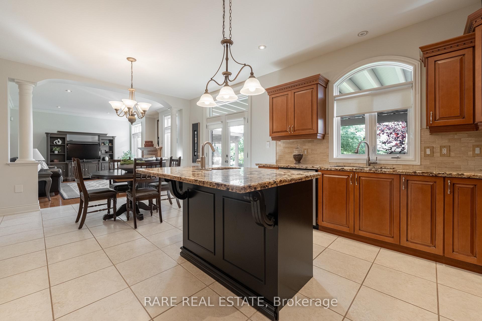 Photo 11 of 86 Silverlace Circle, Hamilton, Winona — HOMEH