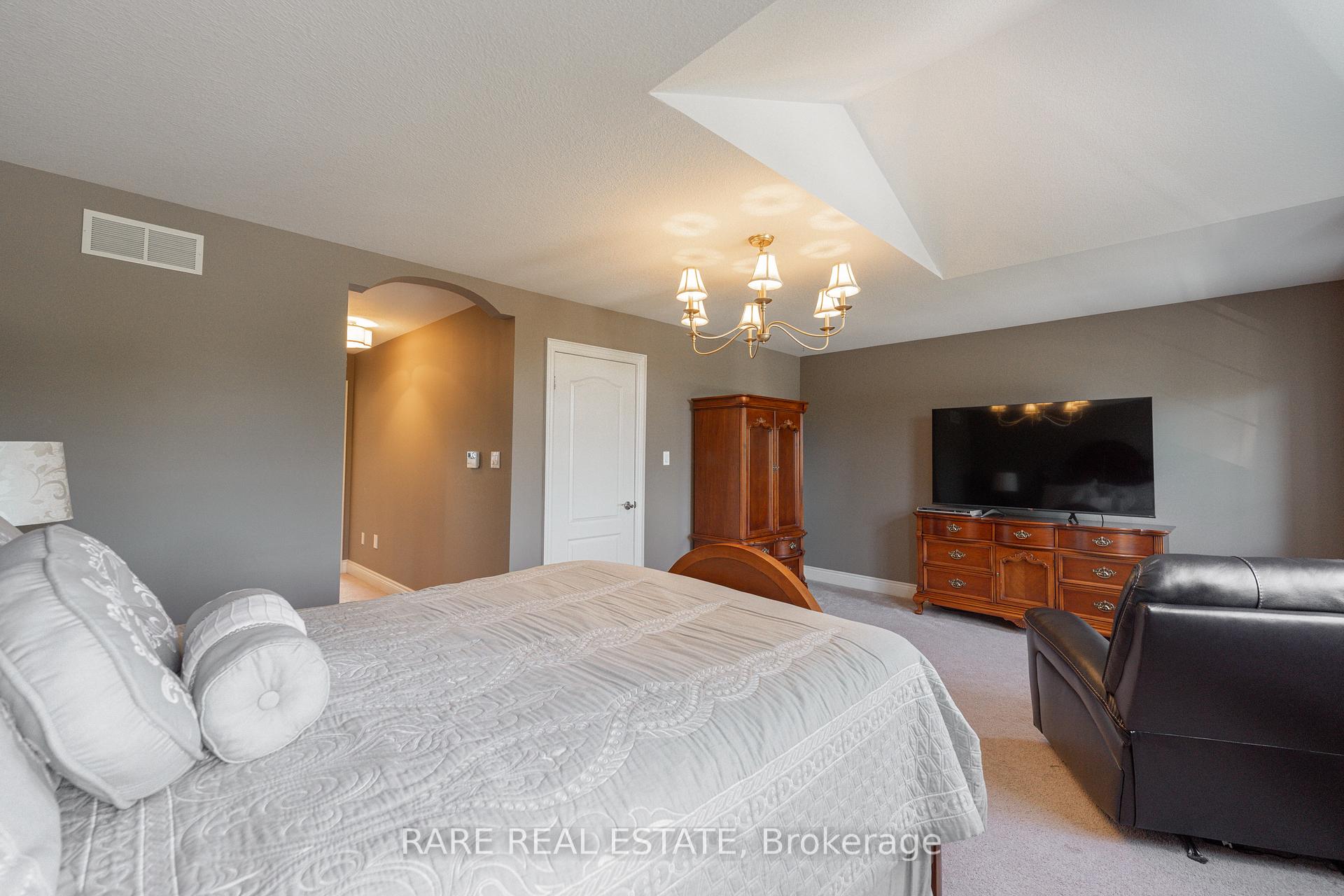 Photo 29 of 86 Silverlace Circle, Hamilton, Winona — HOMEH