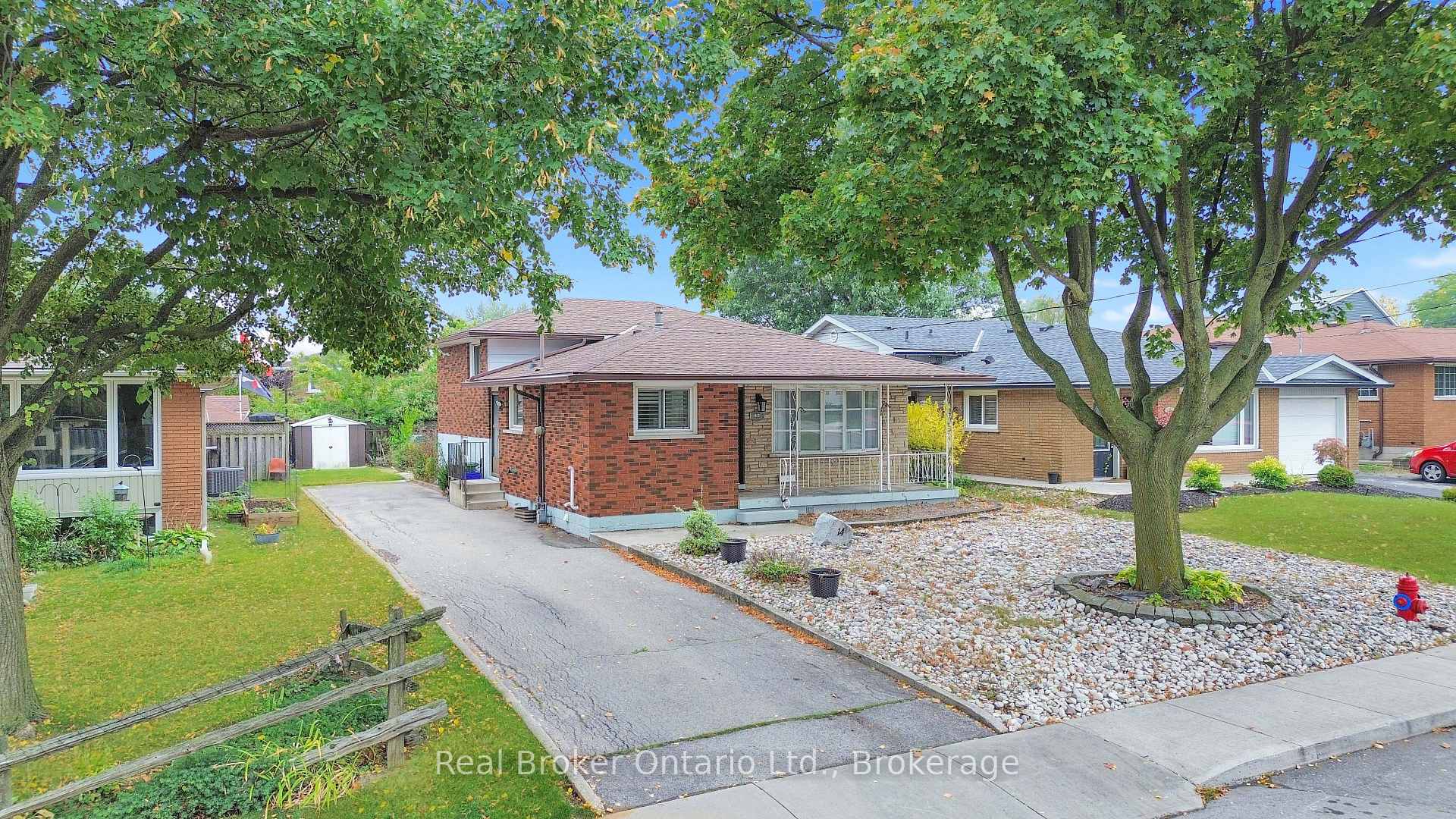 Photo 4 of 14 Anson Avenue, Hamilton, Lisgar — HOMEH