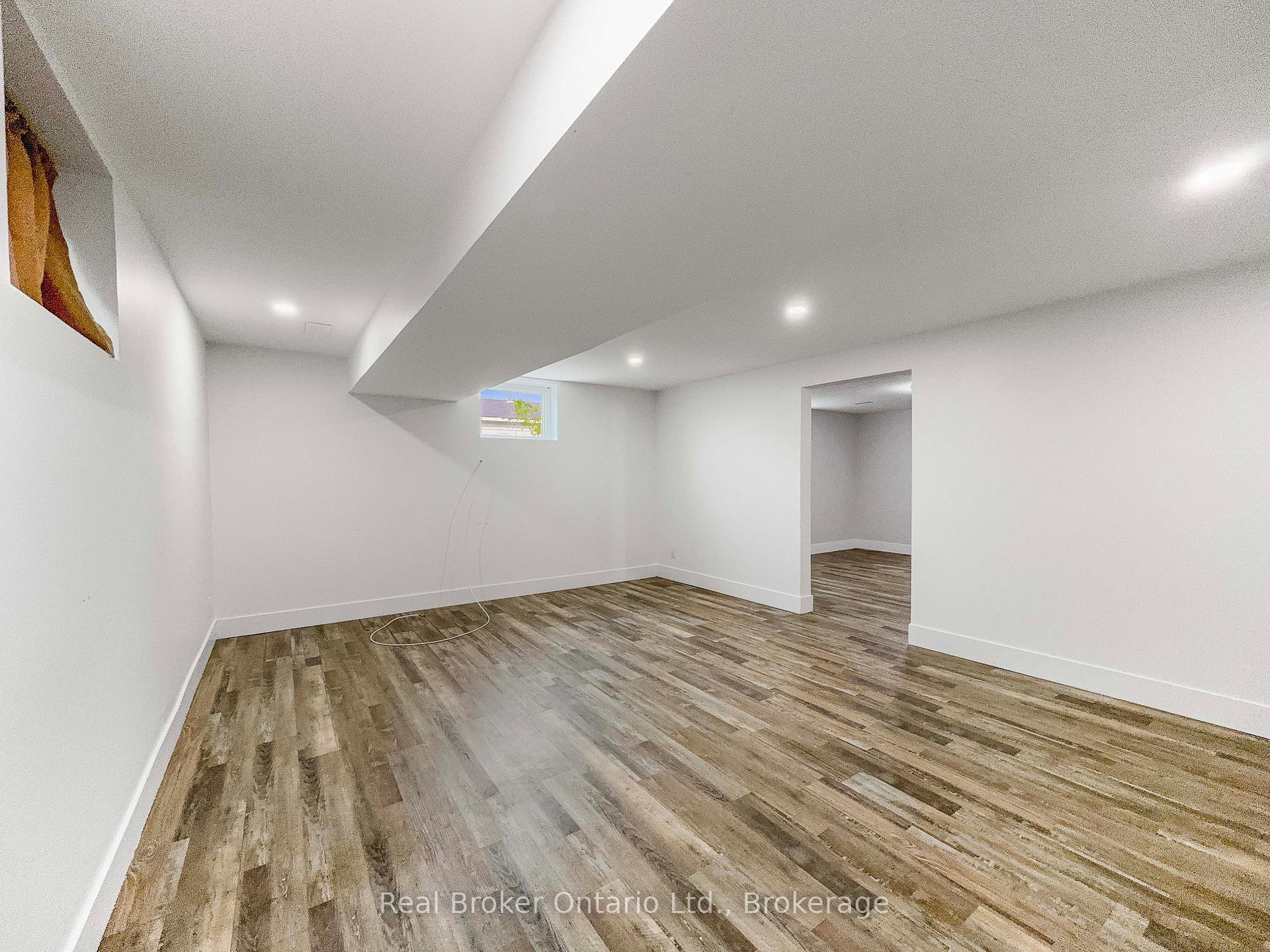 Photo 22 of 14 Anson Avenue, Hamilton, Lisgar — HOMEH