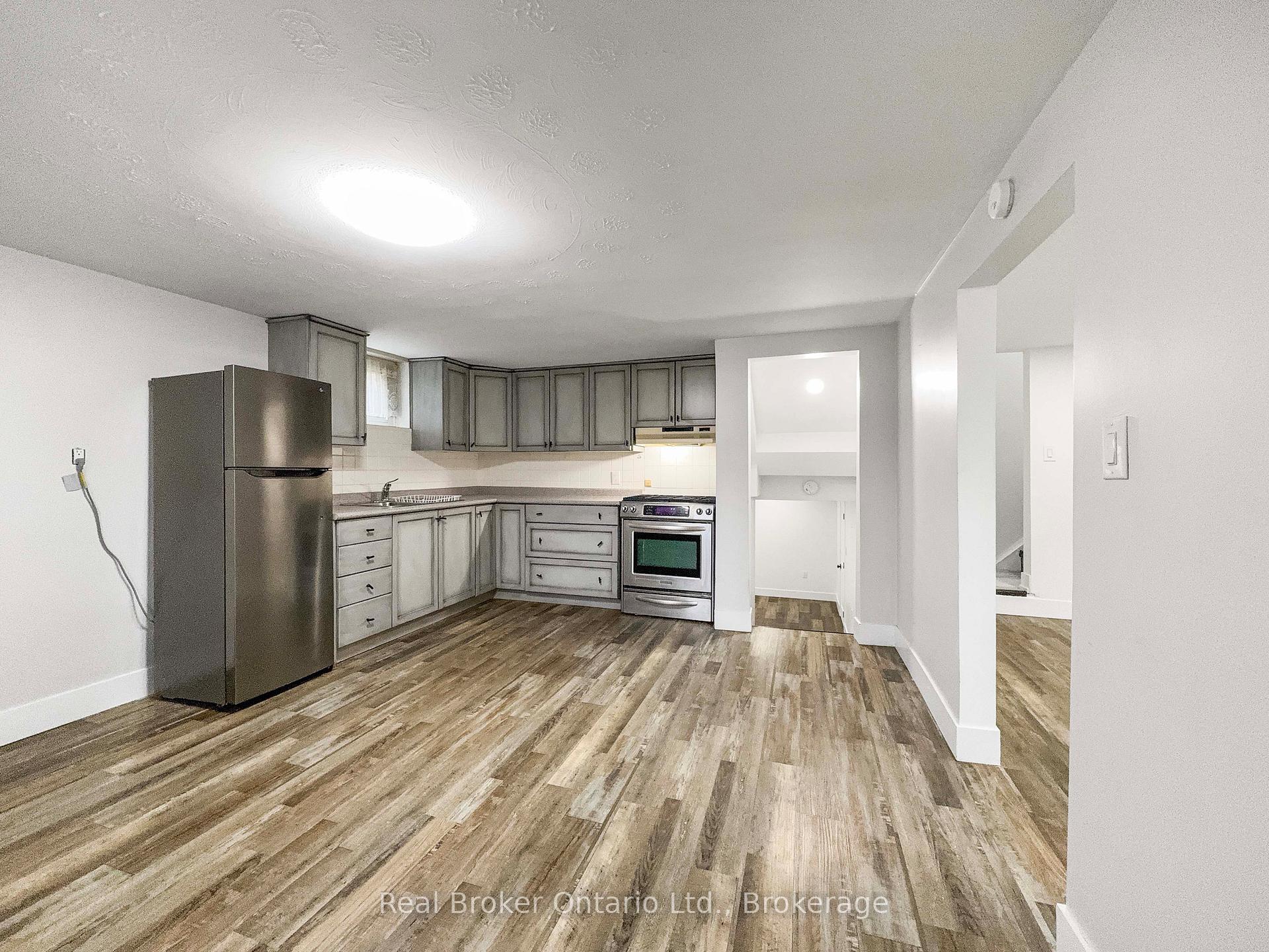 Photo 24 of 14 Anson Avenue, Hamilton, Lisgar — HOMEH