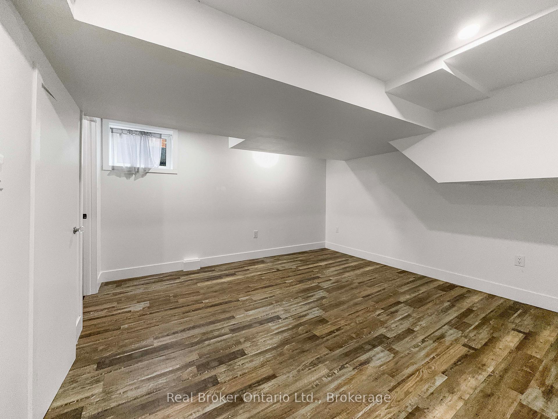 Photo 29 of 14 Anson Avenue, Hamilton, Lisgar — HOMEH