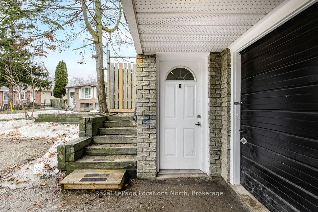 Photo 16 of 44 Carlton Road, Barrie, Cundles East — HOMEH