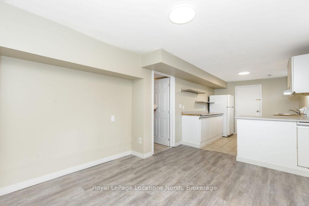 Photo 23 of 44 Carlton Road, Barrie, Cundles East — HOMEH