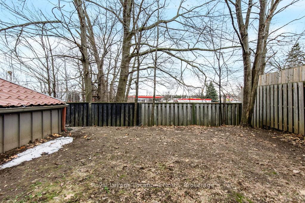 Photo 30 of 44 Carlton Road, Barrie, Cundles East — HOMEH