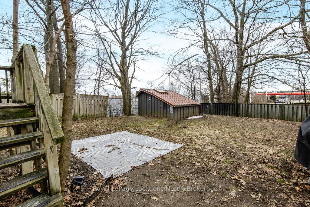 Photo 33 of 44 Carlton Road, Barrie, Cundles East — HOMEH