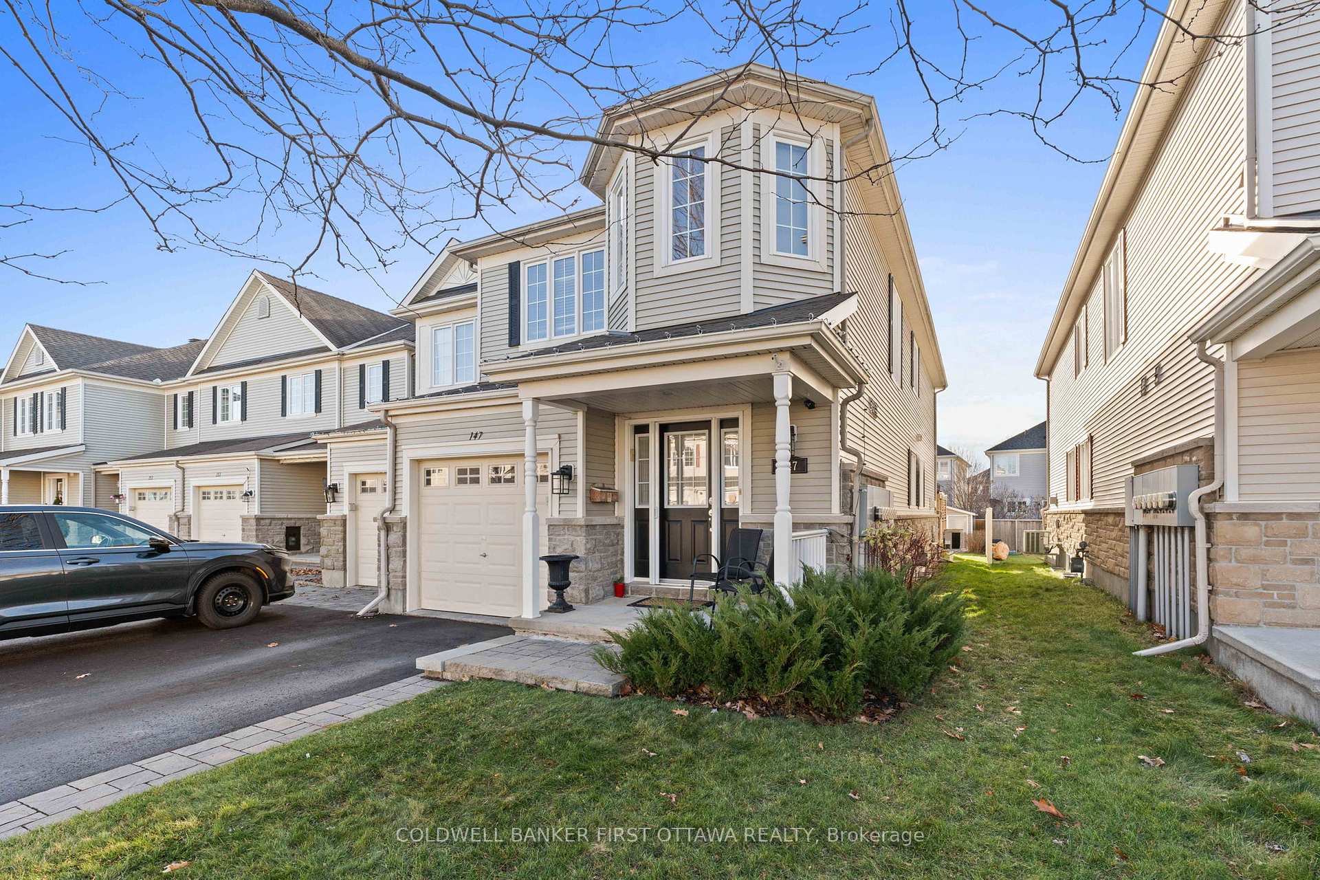 Photo 2 of 147 Cedardown, Ottawa, Barrhaven - Stonebridge — HOMEH