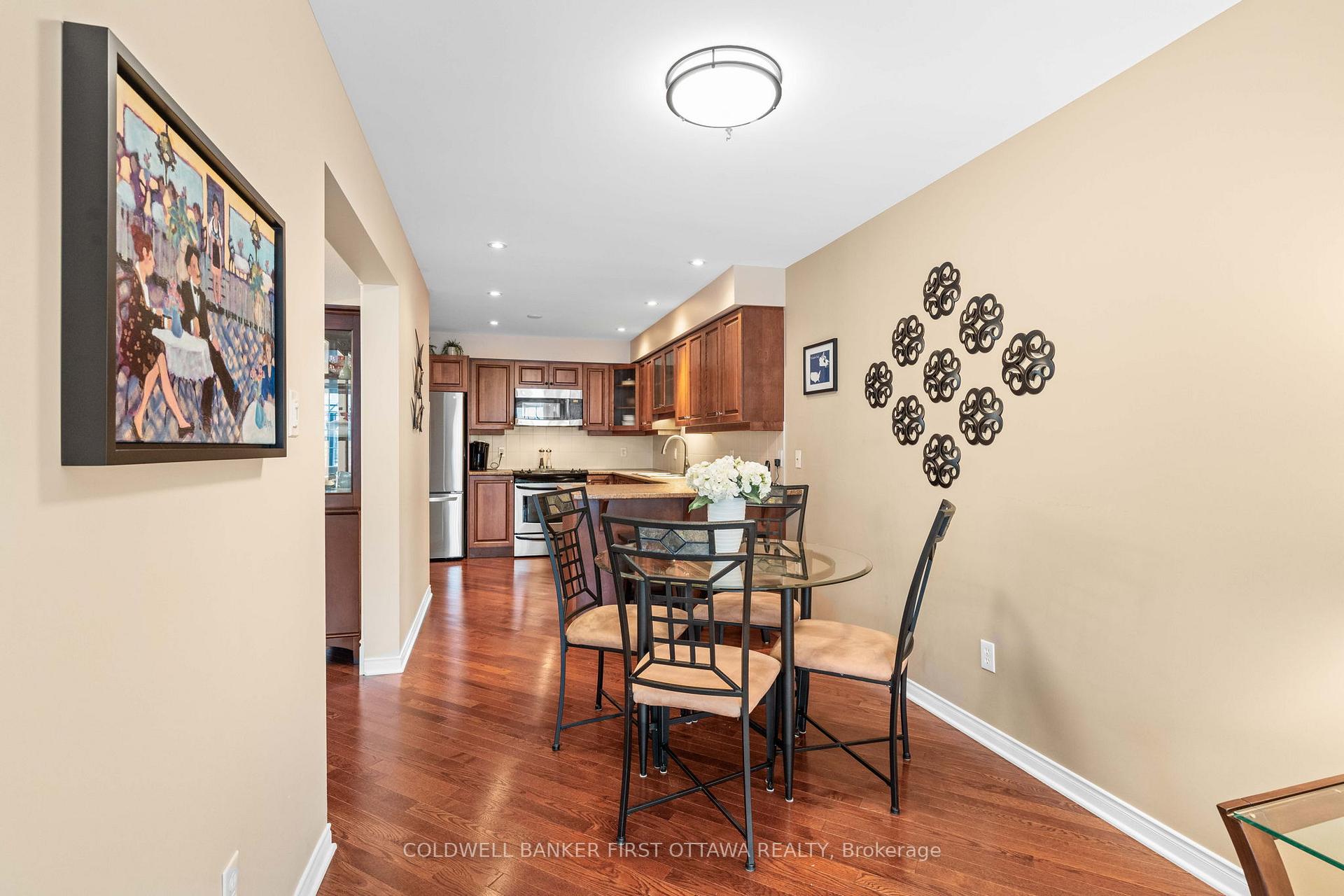 Photo 14 of 147 Cedardown, Ottawa, Barrhaven - Stonebridge — HOMEH