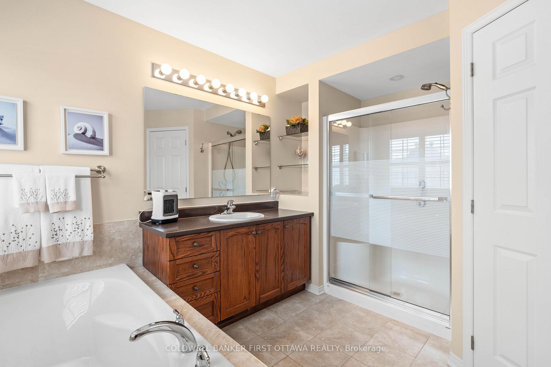 Photo 22 of 147 Cedardown, Ottawa, Barrhaven - Stonebridge — HOMEH