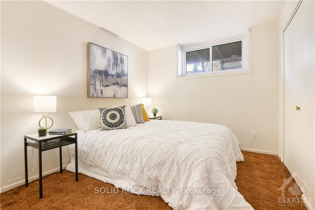 Photo 19 of 189 Allan Drive, Arnprior — HOMEH