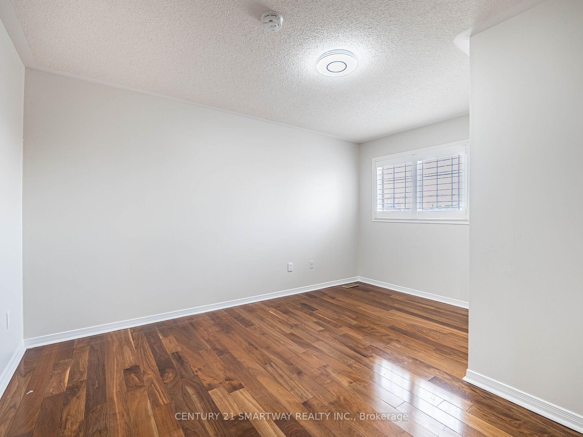 Photo 29 of 124 Porchlight Road, Brampton, Fletcher's Creek Village — HOMEH