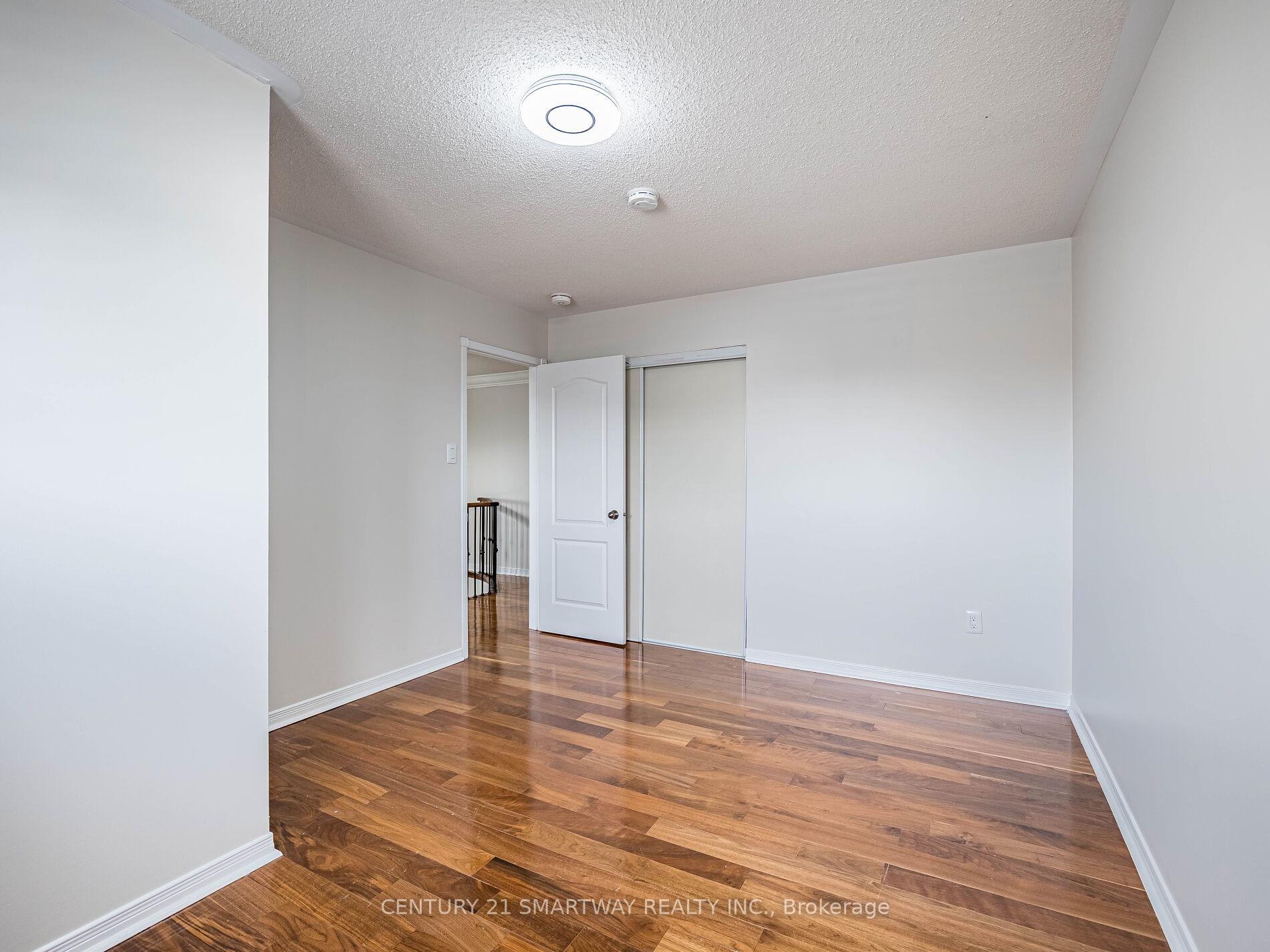 Photo 30 of 124 Porchlight Road, Brampton, Fletcher's Creek Village — HOMEH