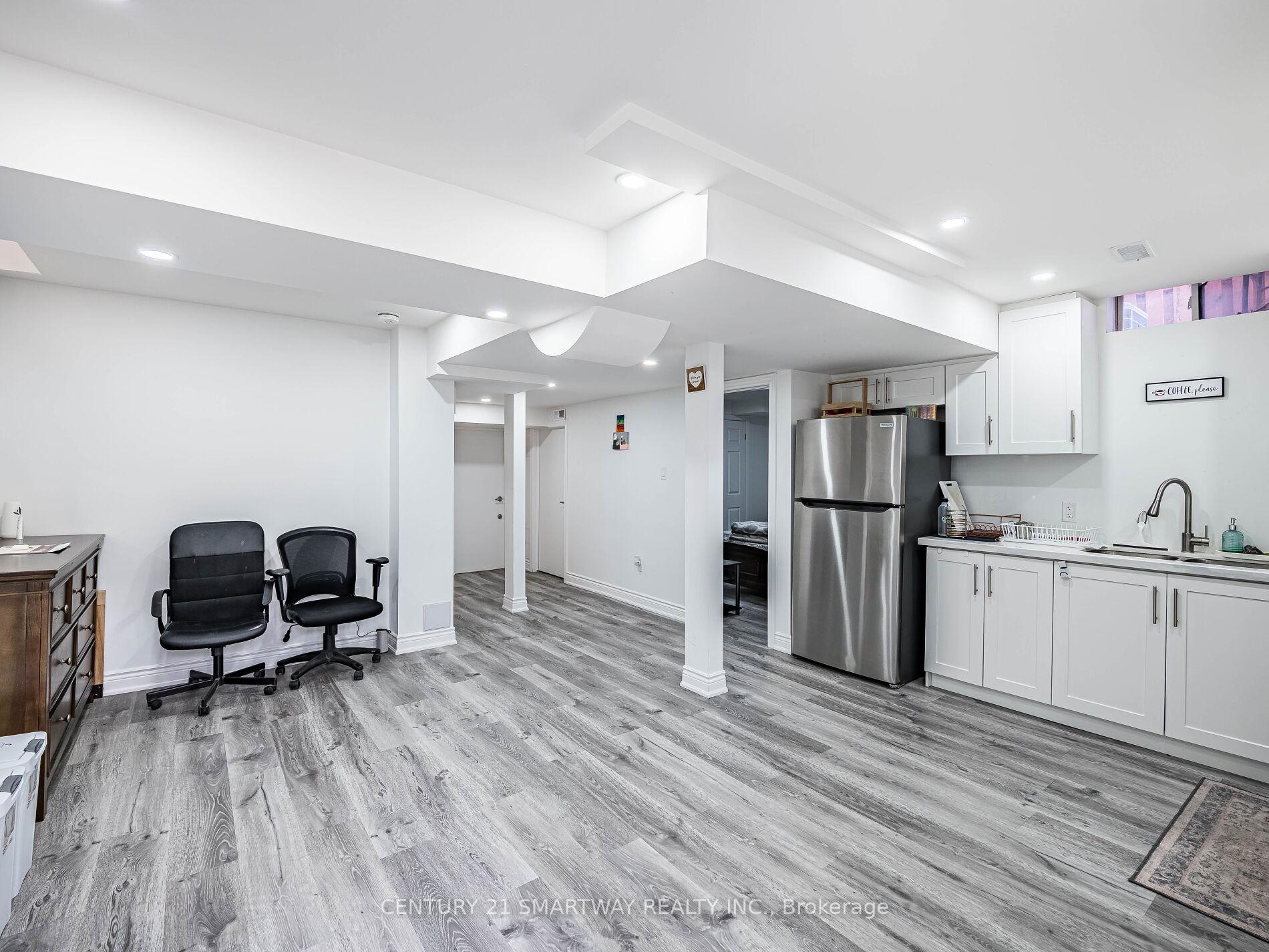 Photo 41 of 124 Porchlight Road, Brampton, Fletcher's Creek Village — HOMEH