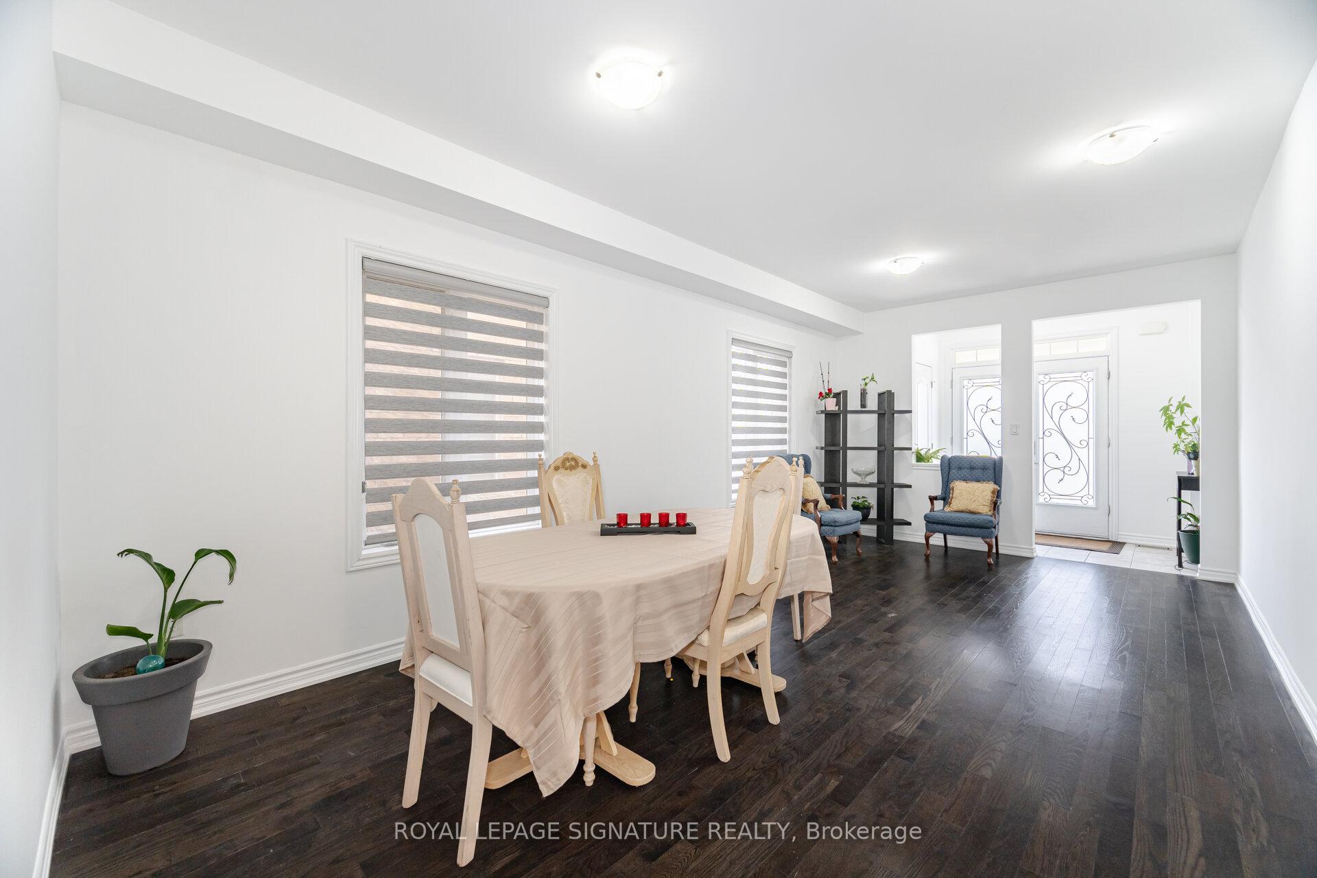 Photo 3 of 481 Brisdale Drive, Brampton, Northwest Brampton — HOMEH
