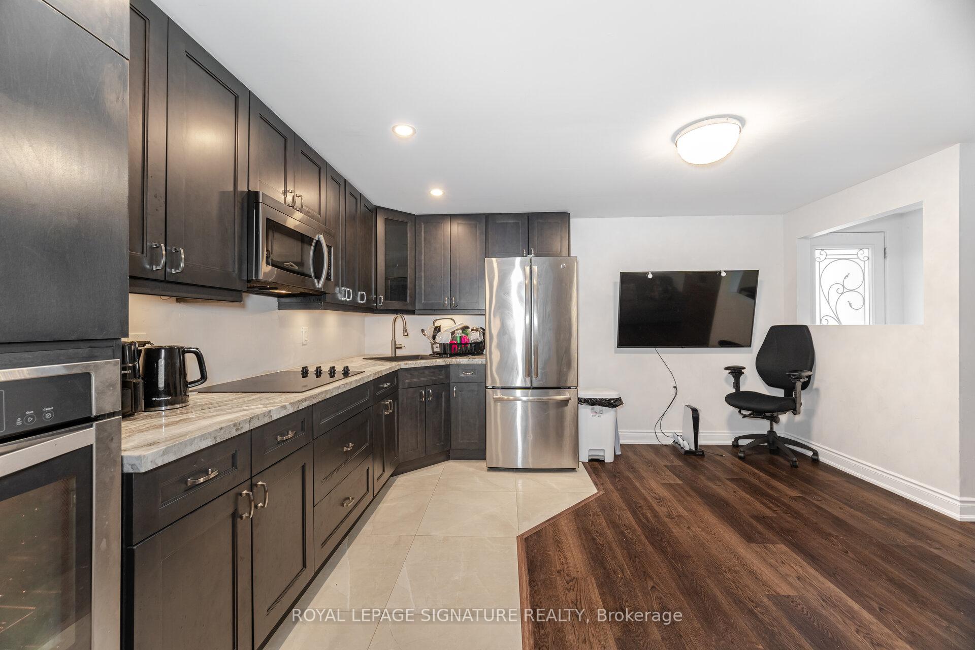 Photo 25 of 481 Brisdale Drive, Brampton, Northwest Brampton — HOMEH