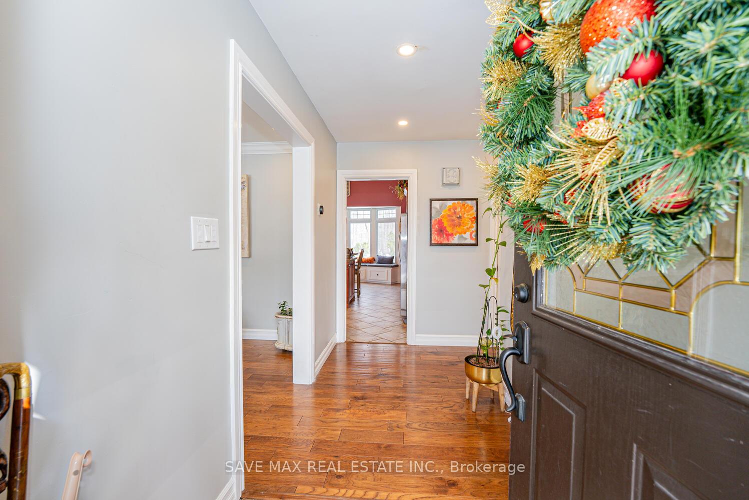 Photo 6 of 335 Goodram Drive S, Burlington, Shoreacres — HOMEH