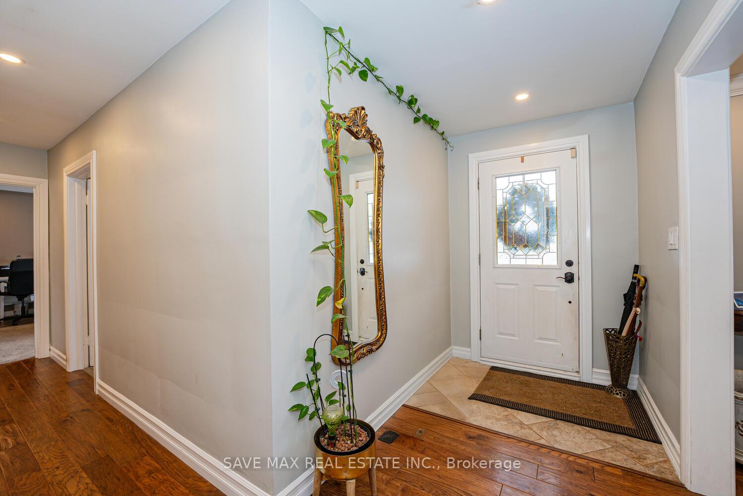 Photo 7 of 335 Goodram Drive S, Burlington, Shoreacres — HOMEH