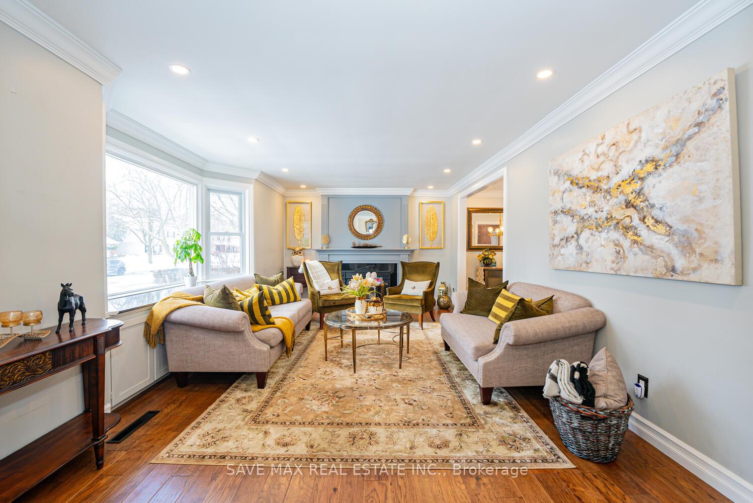 Photo 8 of 335 Goodram Drive S, Burlington, Shoreacres — HOMEH